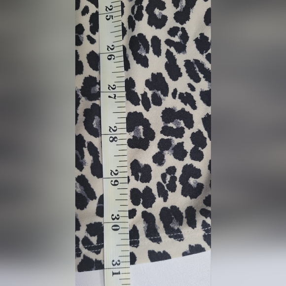 Time and True Womens Maternity Top Leopard Animal Print Stretch Size 16-18 XL - Picture 7 of 8